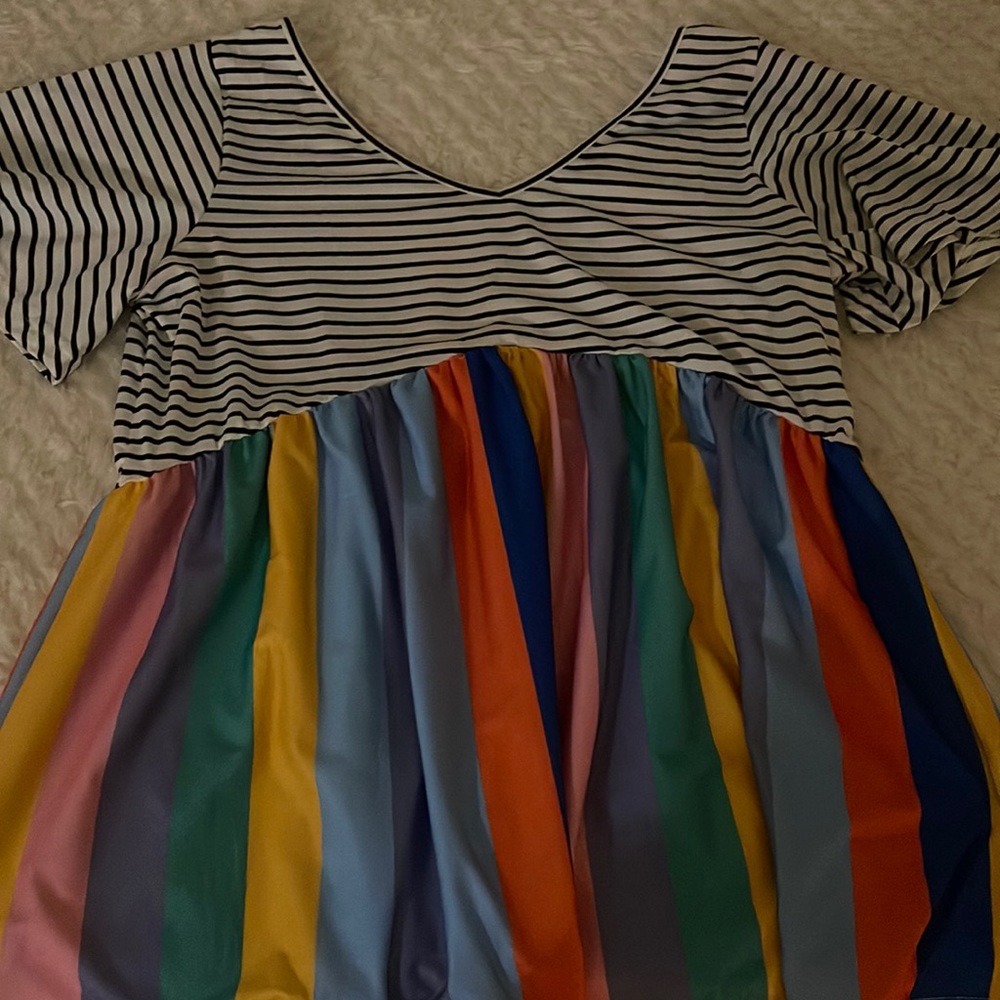 multi color top